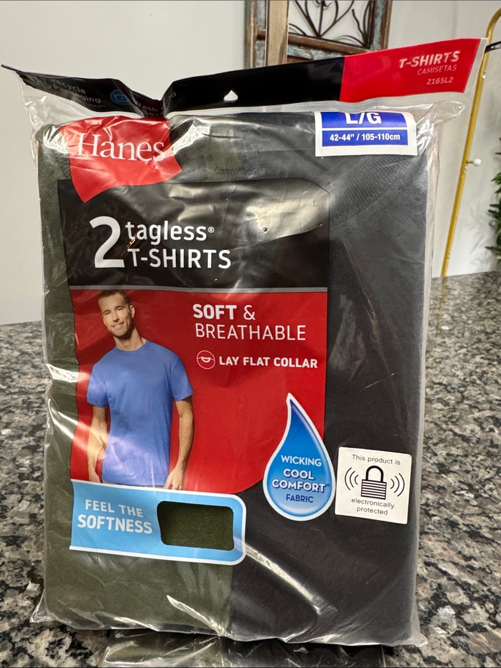Hanes 2-Pack Tagless T-Shirts - Black & Blue new